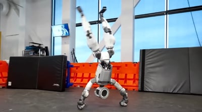 רובוט אטלז מפזז