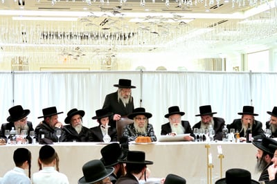 שמחת בית סאטמר - דושינסקיא