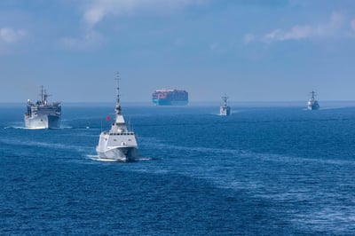 קבוצת התקיפה של נושאות המטוסים ג'רלד ר. פורד עברה את מצר גיברלטר 