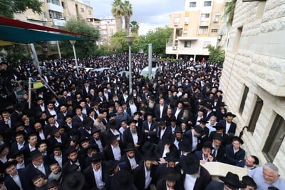 הלוויית הגאון רבי ישעיהו פרנקל זצ"ל