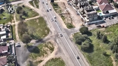 מרדף משטרתי מהאוויר ומהקרקע אחרי רוכב טרקטורון | צפו