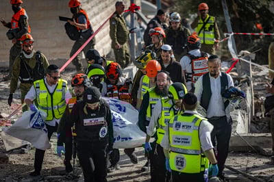 חילוץ הגופות מזירת האסון בבית שמש, אתמול