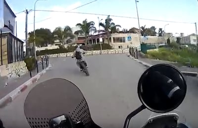 המרדף אחר רוכב האופנוע