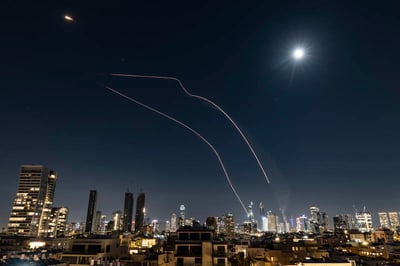 מטח נוסף מאיראן; אזעקות בדימונה | צה"ל מוסיף לכתוש את טהרן וביירות ולהשמיד מטרות טרור