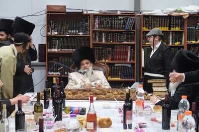 פורים בחצה"ק אשלג