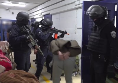 שב״ס פשט על אגף מחבלי חיזבאללה בכלא ביטחוני; כך זה נראה