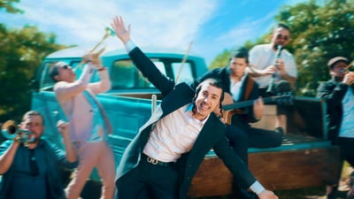 שמוליק סוכות בסינגל קליפ חדש: "אבא טוב"