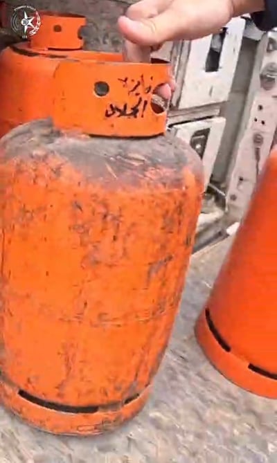 עם כיתובים בערבית: זה החומר המסוכן שהמשטרה איתרה ברכב סגור