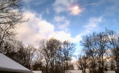 במהירות של עשרות אלפי קמ"ש: מטאור במשקל עצום התפוצץ בשמי ארה"ב | צפו 