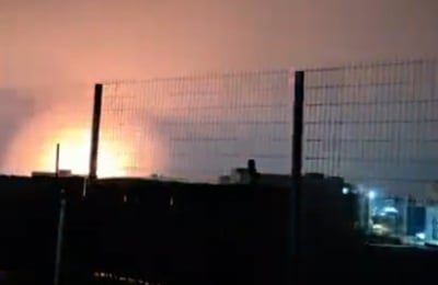 טיל ששוגר מאיראן: תיעוד דרמטי מרגע הפגיעה הישירה בעיר ערד