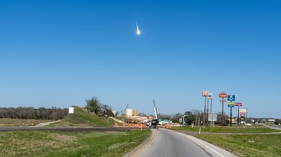 "זה הרגיש כמו פיצוץ": מטאור במשקל טון הרעיד את טקסס וריסק גג של בית