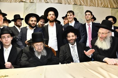 שמחת נישואי בתו של מנחם שפירא