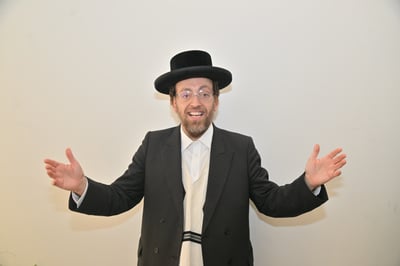 אהרל'ה סמט ויענקי דסקל בסינגל לבקשת אב שכול: "די ערשטע אני מאמין"