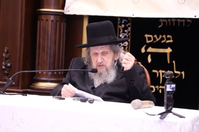 מעמד "ריתחא דאורייתא" בפתח תקווה בראשות ראש הישיבה הגר"ד לנדו