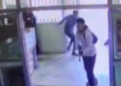 מקרה שני בתוך יום: 4 הרוגים מירי של תלמיד בית ספר בטורקיה | צפו