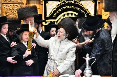 האדמו"ר מסטרופקוב במוצ"ש בבני ברק