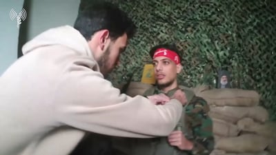 מעשנים ותופסים פוזה: צה"ל מפרסם תיעודים מביכים ממצלמה אישית של מחבלי חיזבאללה