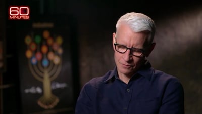 המגיש אנדרסון קופר בראיון עם אימו של הירש