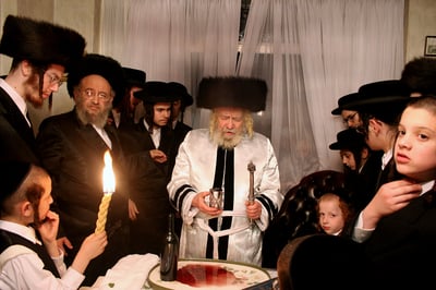 מראות חיי האדמו"ר מקרעטשניף זי"ע