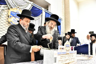 הנחת אבן הפינה לזכרו של הרב לרר ז"ל