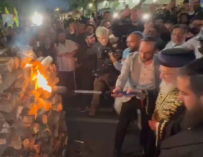 "מבטל כל הגזירות" | הראש"ל הגאון רבי יצחק יוסף בהדלקה בלוס אנג׳לס
