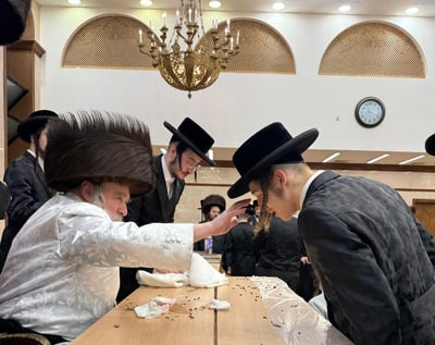 נעילת החג בחצה"ק קראלי