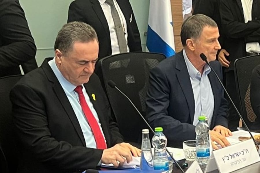 שר הביטחון ישראל כ"ץ הציג את חוק הגיוס: סנקציות גם על מי שלומד תורה