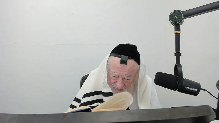 הרב יעקב דוד סטפנסקי בשיעור על מסכת יבמות