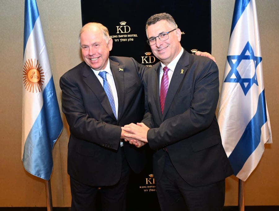 שרי החוץ בפגישה הערב