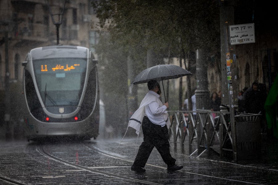 רוחות, שיטפונות ושלג | סערה חורפית פוקדת את ישראל