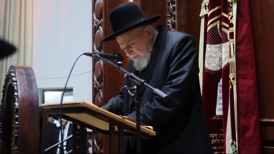 מסע הלויית הגאון רבי נחמן פלונצ'ק זצ"ל