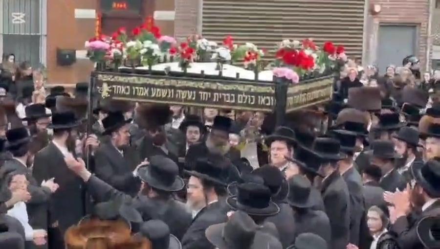הכנסת ס"ת לביהמ"ד ויז'ניץ בורו פארק