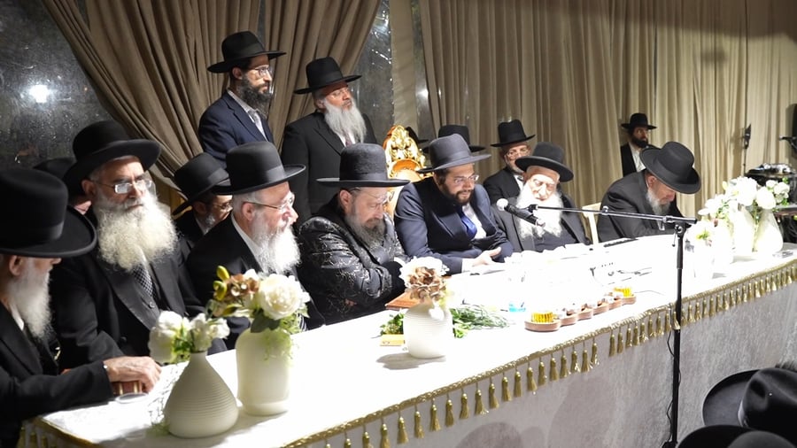מעמד הקבלת פני רבו אצל הגאון הינוקא רבי שלמה יהודה בארי