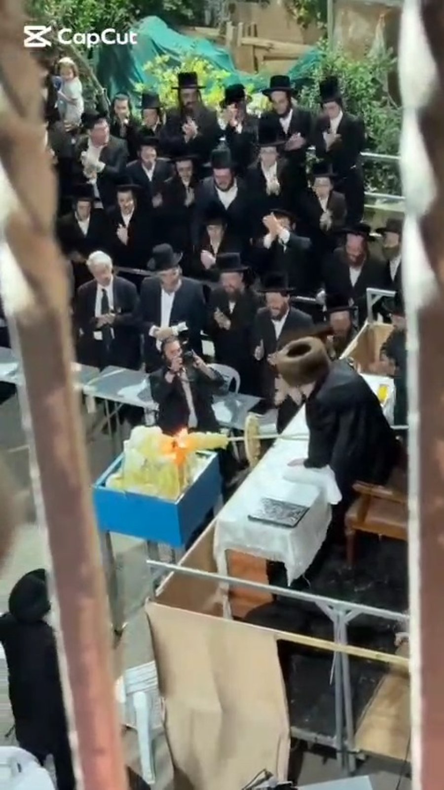 ל"ג בעומר בחצה"ק קופיטשניץ
