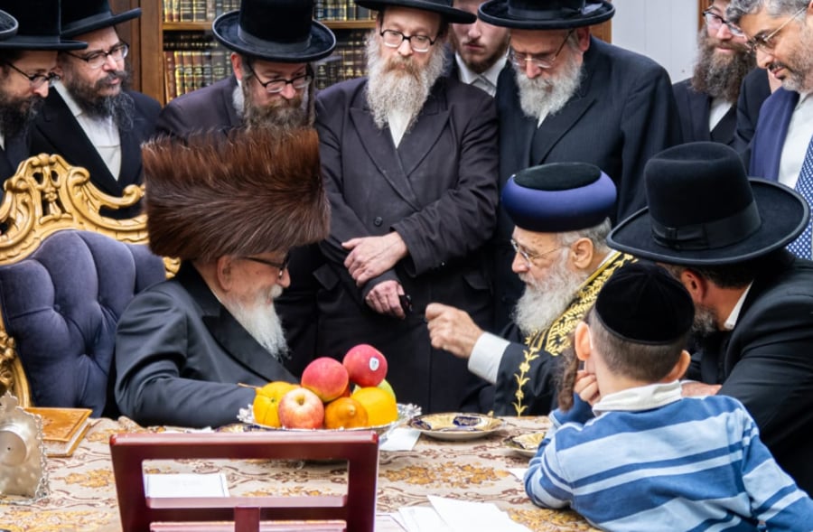 הראש"ל במעונו של האדמו"ר מסקווירא