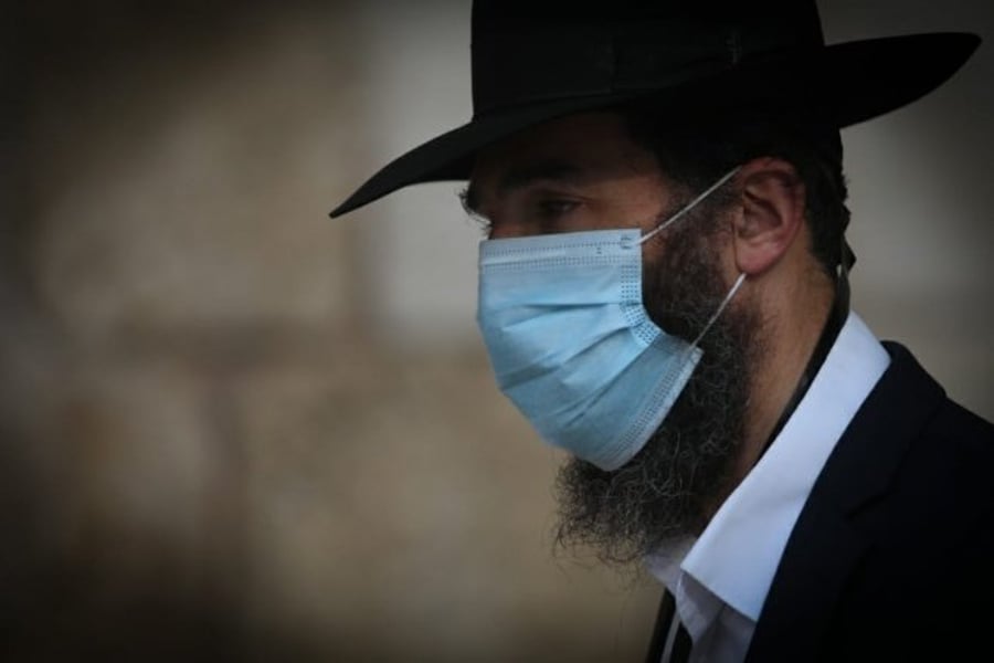 עטיית מסכה בימי קורונה. אילוסטרציה