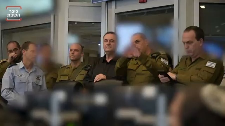 שר הביטחון והרמטכ"ל בבור בקריה