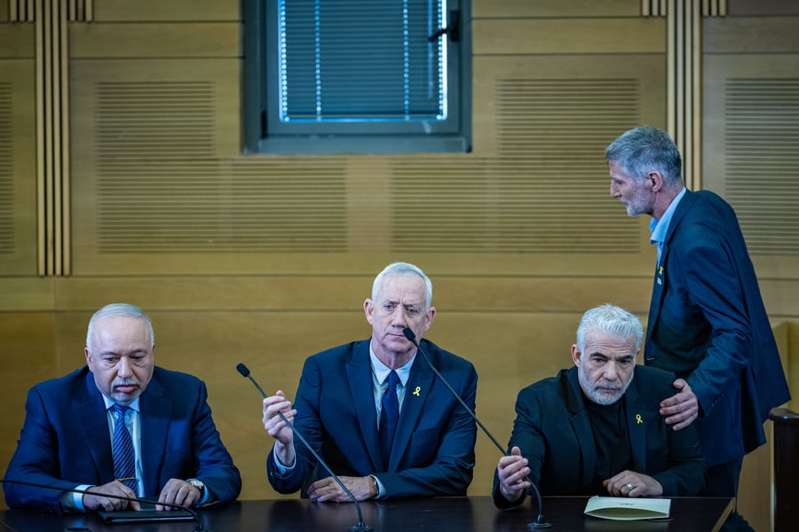 ראשי האופוזיציה | ארכיון