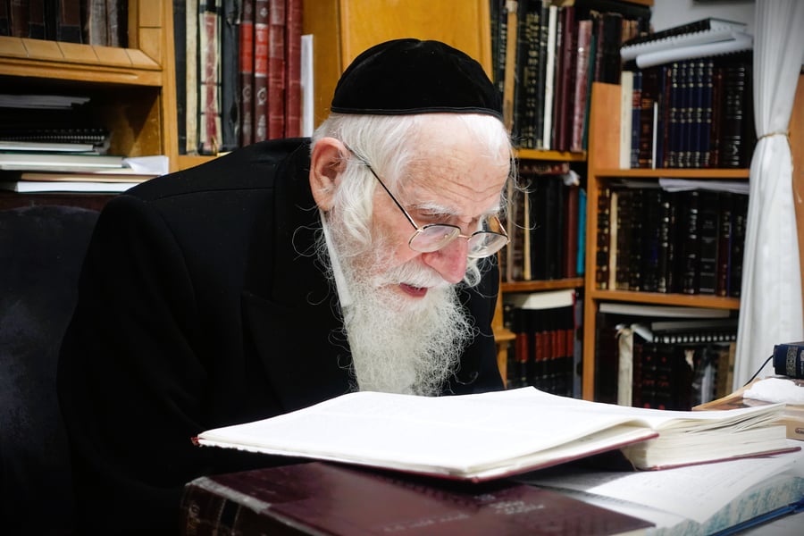 הרב עזריאל אויערבך