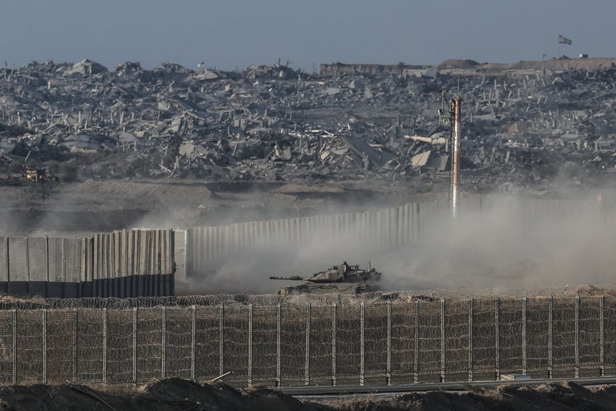 עזה, כפי שנראית מהגבול עם ישראל