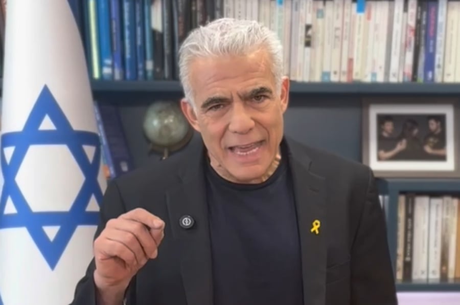 "אם אתם מסוגלים": זה מה שבחר יאיר לפיד לומר על עצרת התפילה בירושלים