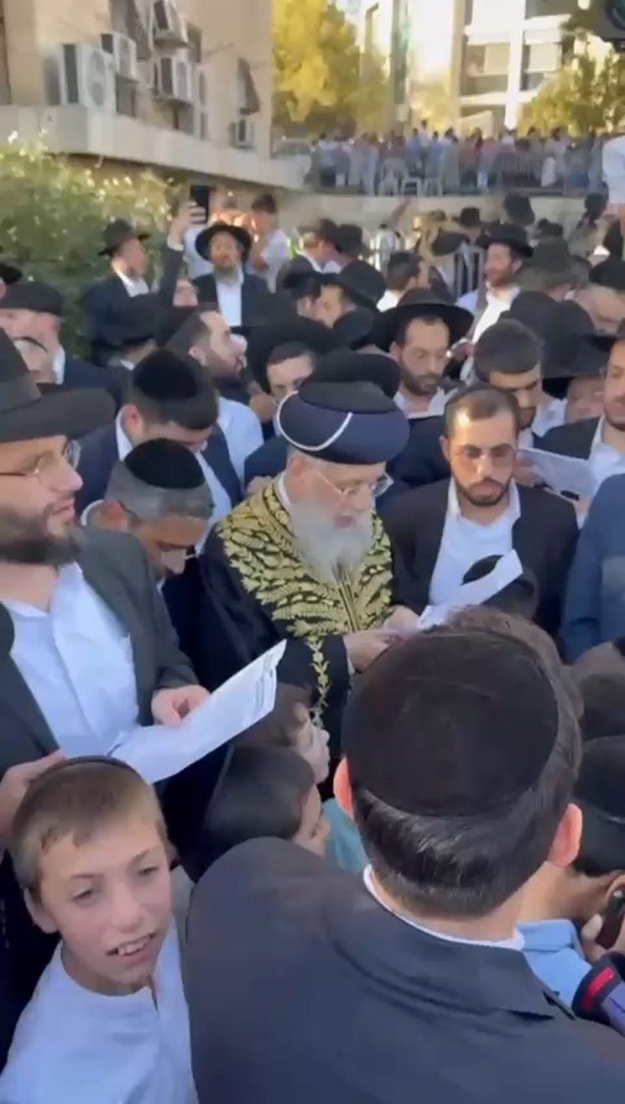 הראשל"צ הגאון רבי דוד יוסף בעצרת המיליון