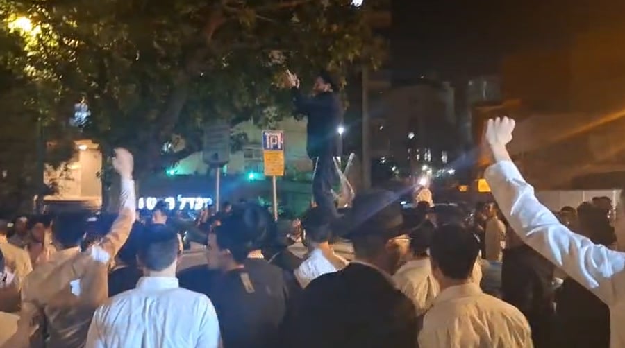 המהומות הלילה