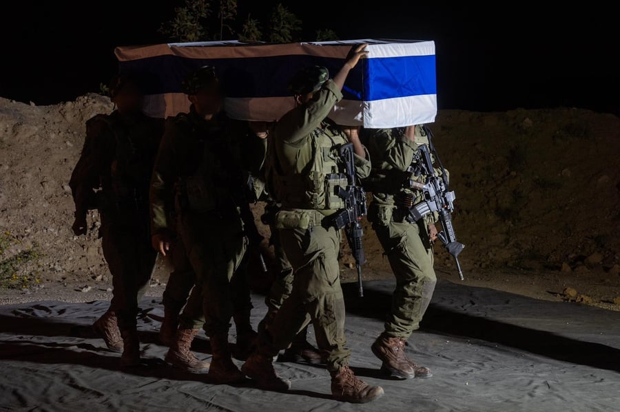 ארונו של החלל החטוף סותטיסאק רינטלאק