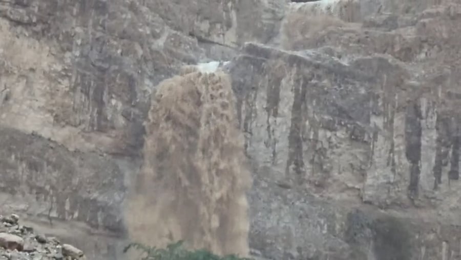 סחף מטורף: תיעודים משמחים מהנחלים שהחלו לזרום בעוצמה