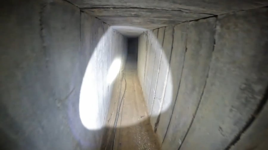 צה"ל השמיד מנהרה בחאן יונס ובה עשרות אמצעי לחימה | תיעוד