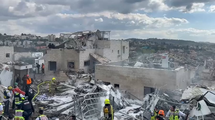 הזירה הקשה במלחמה: תשעה נרצחים ועוד עשרות פצועים בהם ילדים - בפגיעה ישירה בבית שמש