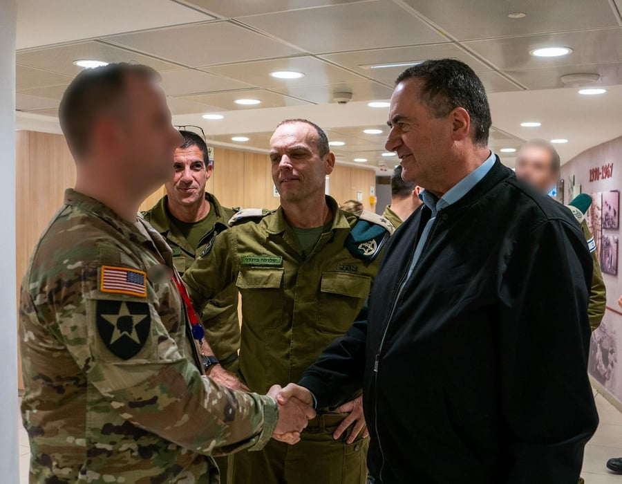 שר הביטחון ישראל כץ בביקור באגף המודיעין