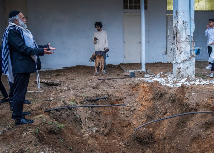 מטח כבד לישראל: פצועים במרכז ואילת | טראמפ משגר איומים וצה"ל מעדכן: חוסלו בכירי המודיעין