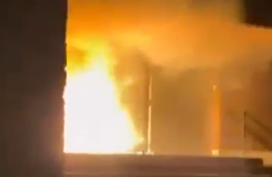 מתקפות אנטישמיות בהולנד: בית כנסת הוצת, פיצוץ בבית ספר יהודי | צפו